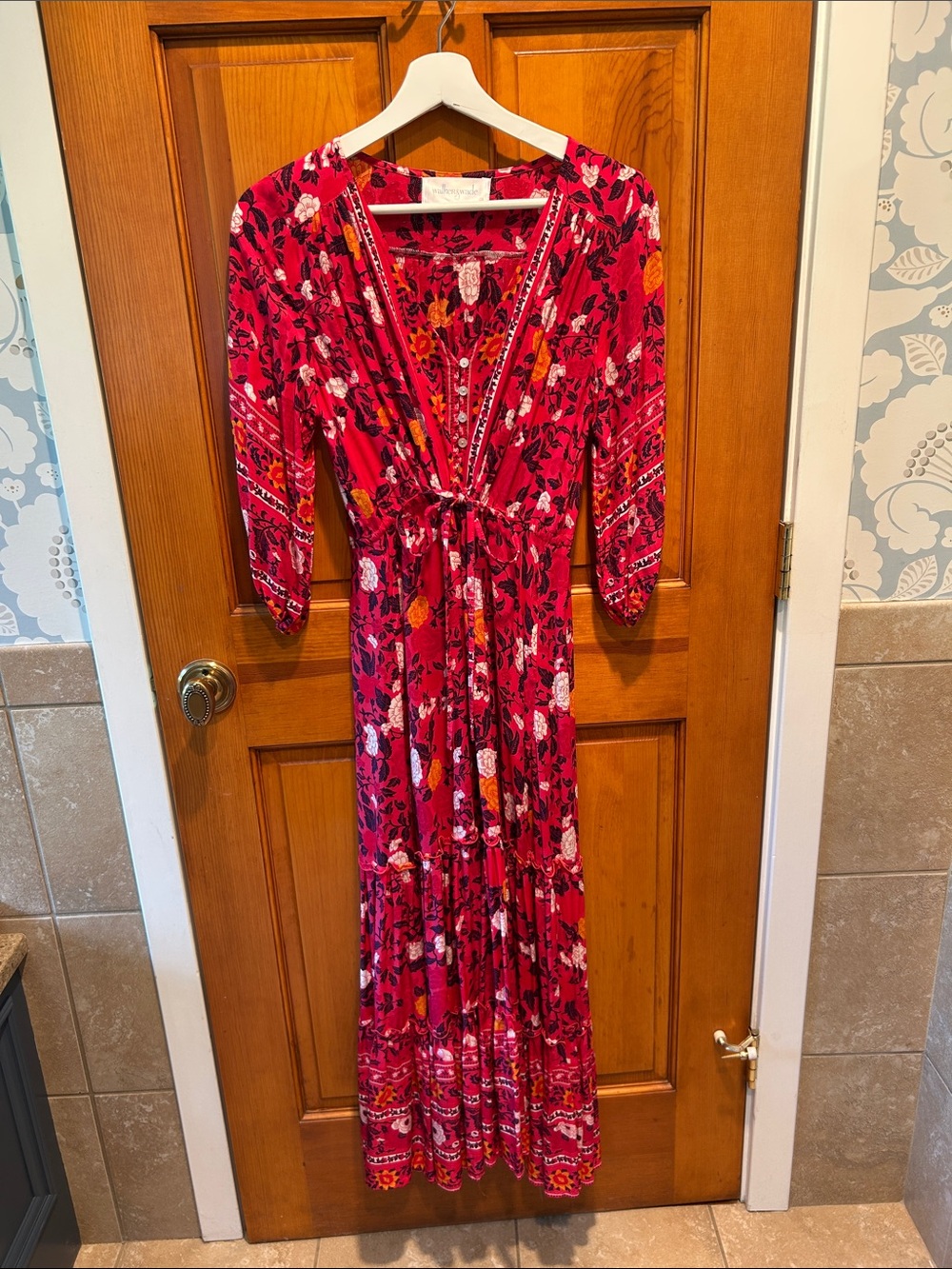 Walker&Wade Floral Maxi Dress - Red Floral